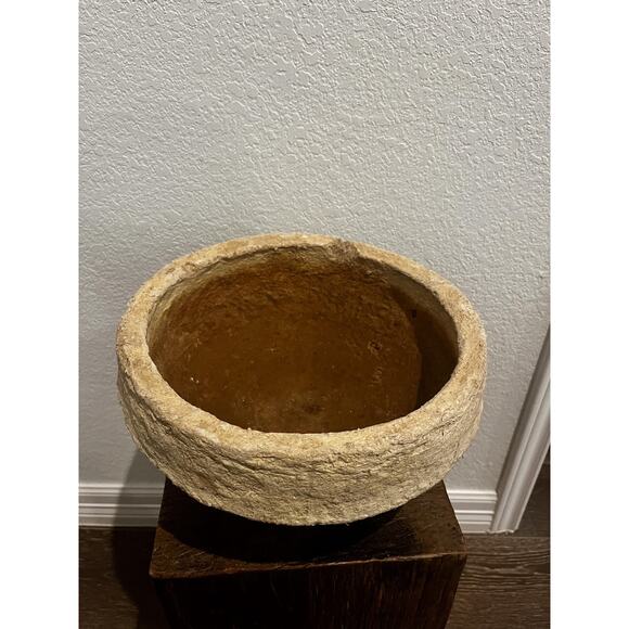 Extra Large Vintage Paper Mache Bowl - Picture 3 of 6